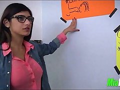 Mia Khalifa teaches her muslim friend how to suck cock 91