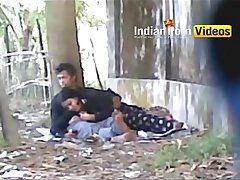 Outdoor blowjob mms of desi girls with lover - Indian Porn Videos