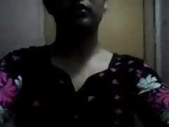 Sexy Indian Girl Bathing